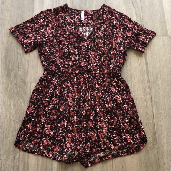 RVCA Pants - RVCA Print Romper